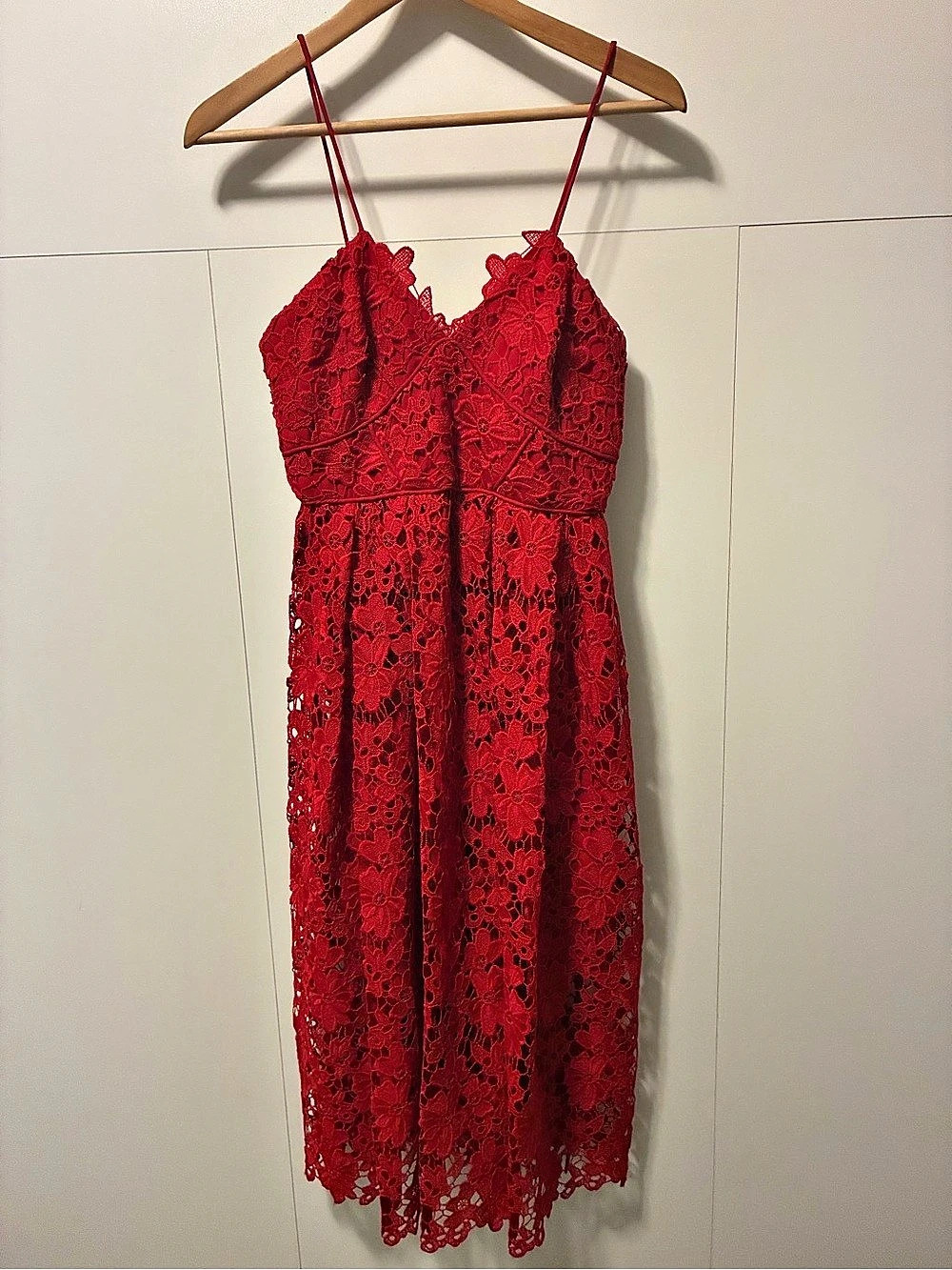 Donna Morgan Renata Lace Midi Dress Red Floral Size 2